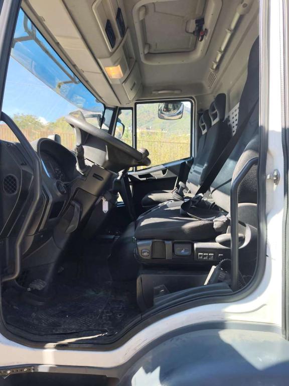 Iveco EUROCARGO 140-250 Photo 6