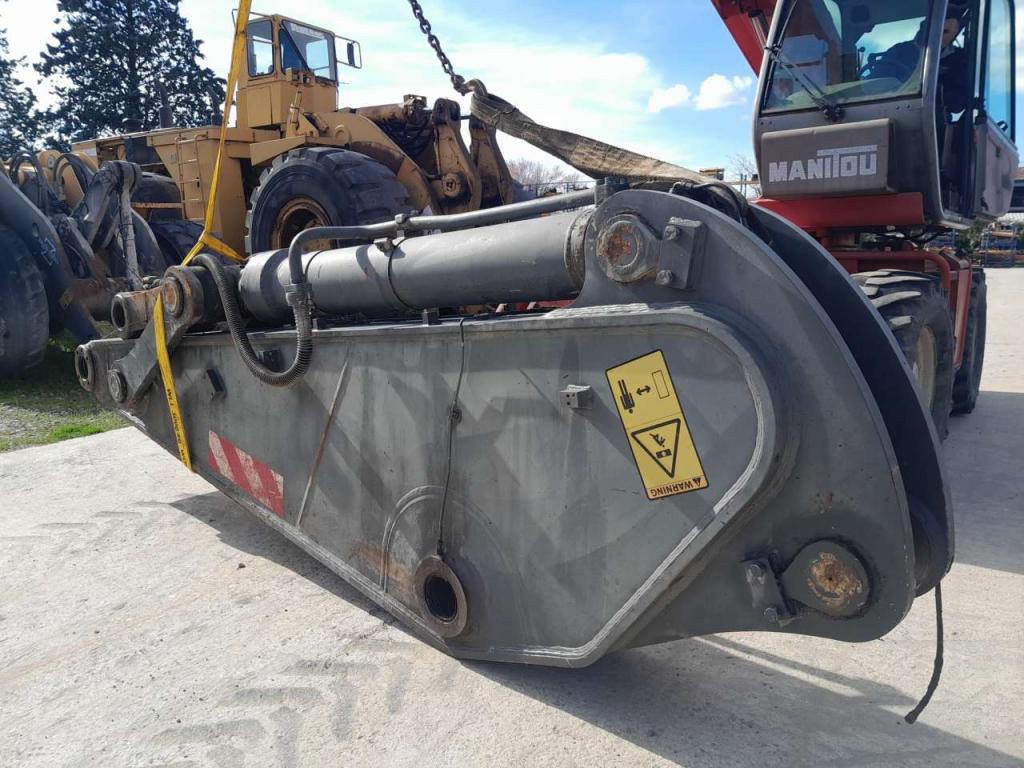 Volvo EC700B LC Photo 8