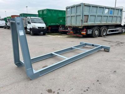 CULLA SCARRABILE NUOVA en vente par Aurora Srl