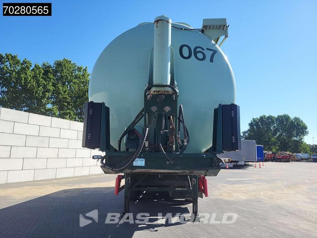 Spitzer SK2753CALGGVS 3 axles ADR 55m3 1 Comp. Gefahrgut KIP-Silo Photo 6