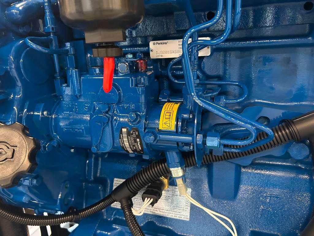 FG Wilson P33-3 - 33 kVA Open Genset - DPX-16003-O Photo 10