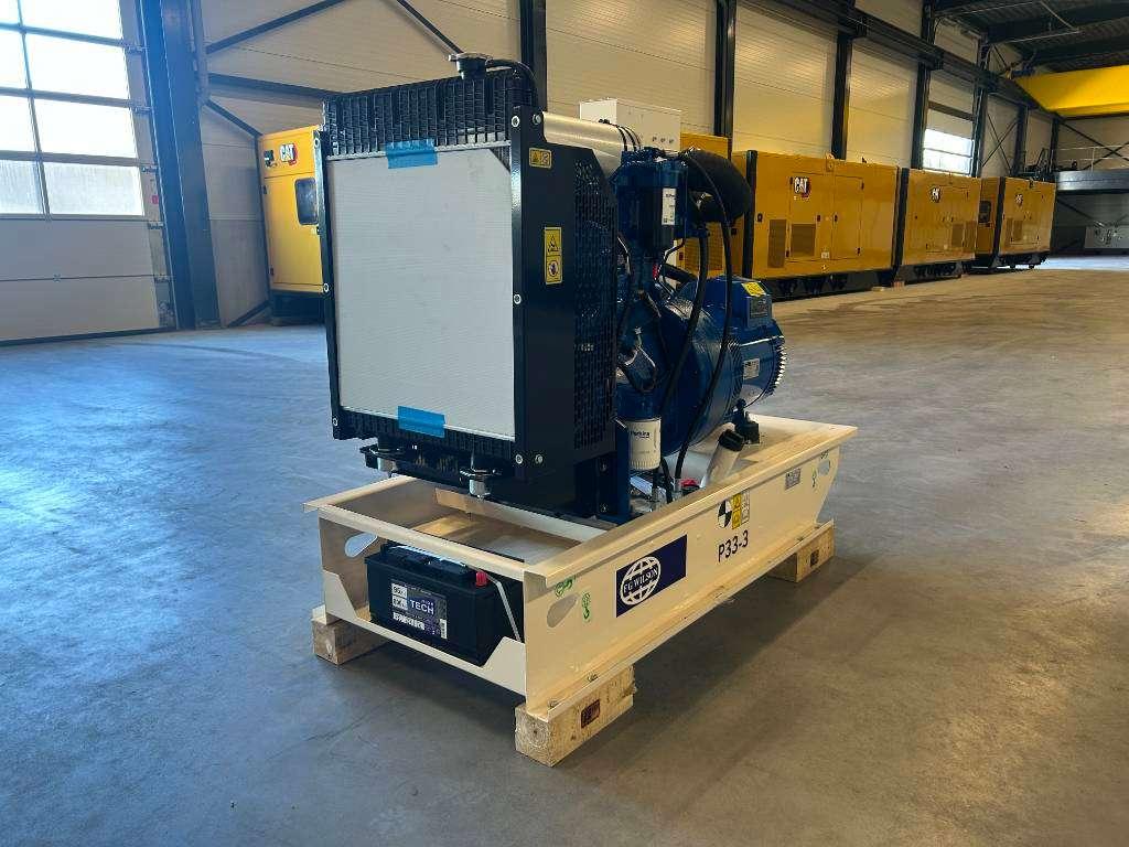 FG Wilson P33-3 - 33 kVA Open Genset - DPX-16003-O Photo 4