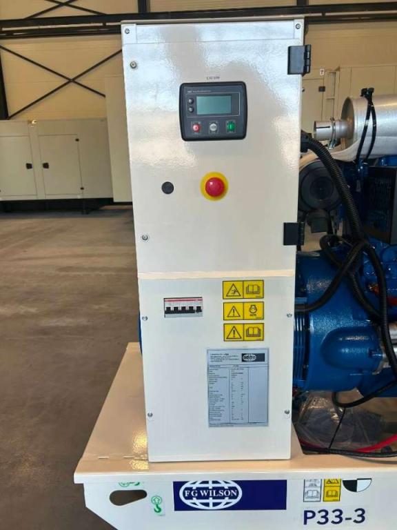 FG Wilson P33-3 - 33 kVA Open Genset - DPX-16003-O Photo 6