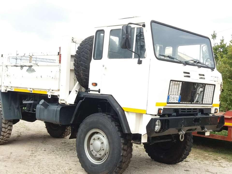 Iveco ACM 80 Photo 1
