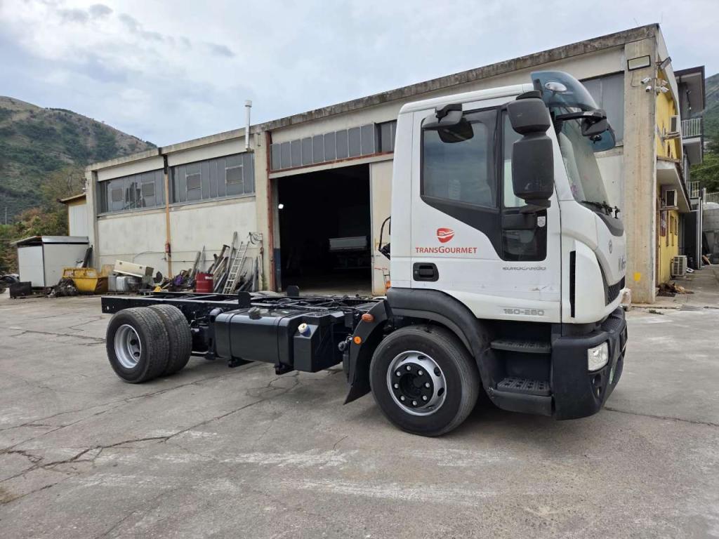 Iveco EUROCARGO 160-280 Photo 30