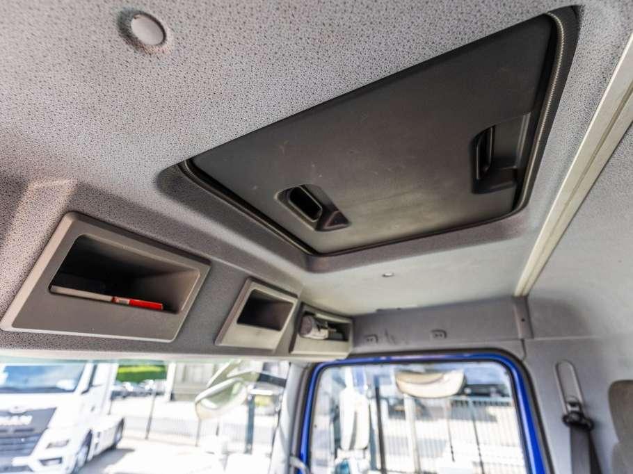 Mercedes-Benz ATEGO 1524 L + DHOLLANDIA 2T. Photo 16