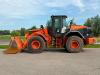 Hitachi ZW220-5B Photo 1 thumbnail