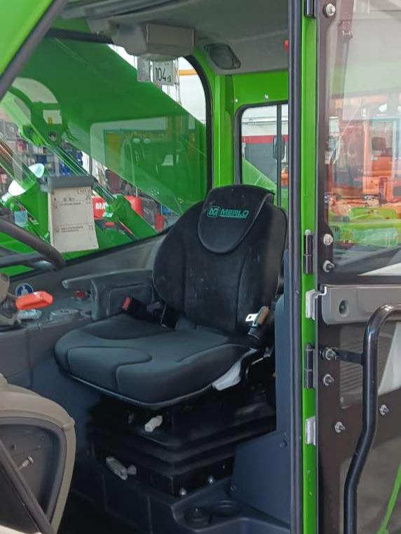 Merlo P 27.6 PLUS Photo 11