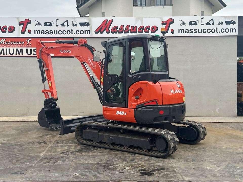 Kubota U48-4 Photo 3