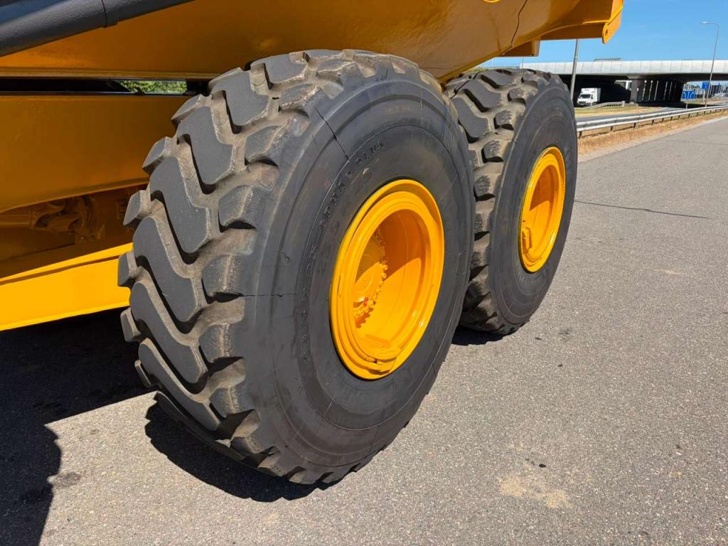 Volvo A25G Photo 11