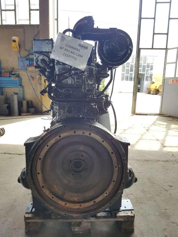 Cummins 855 Big Cam Photo 2