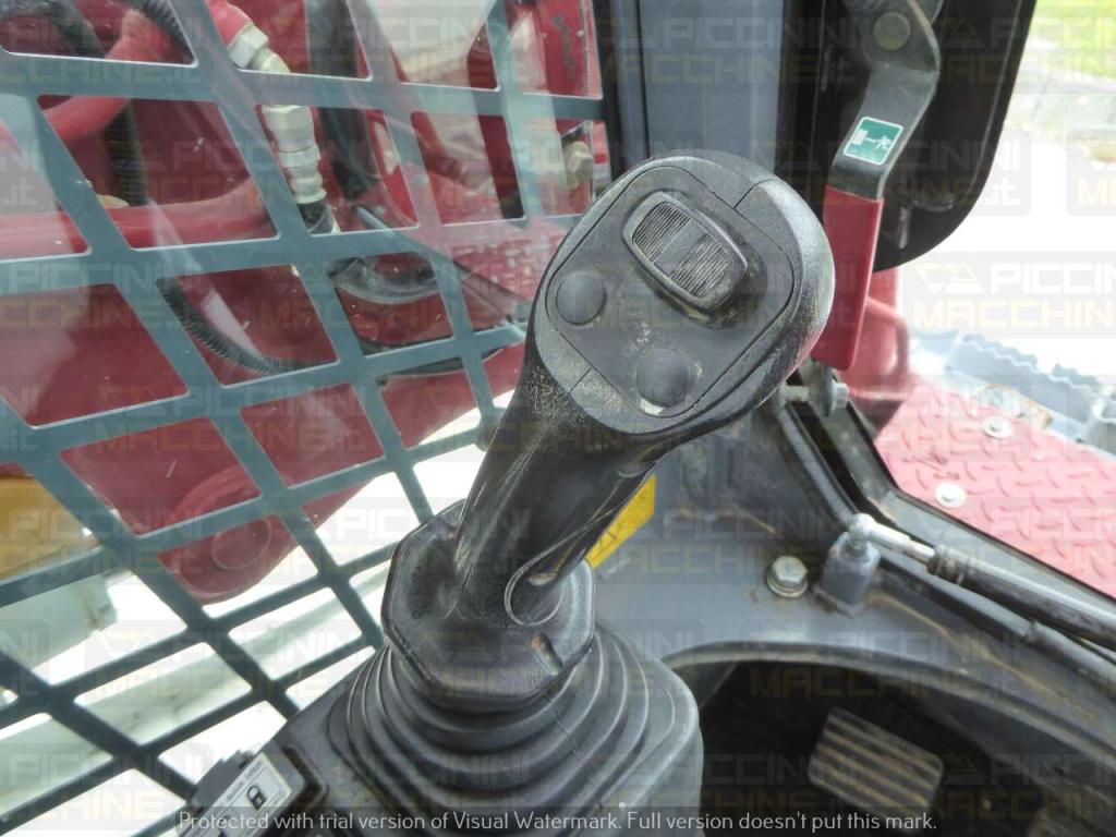 Takeuchi TL6R Photo 16