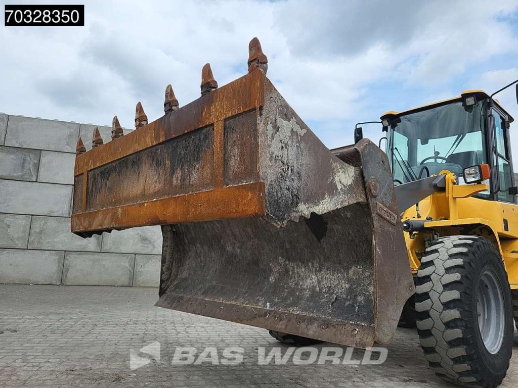Volvo L30 G Photo 20