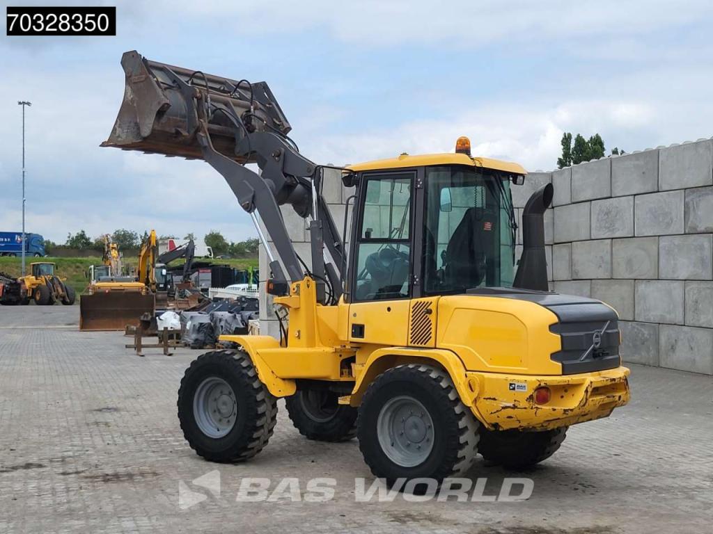 Volvo L30 G Photo 6