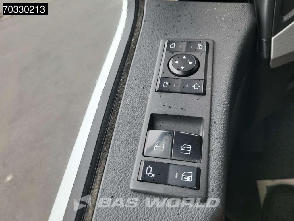 Mercedes Actros 1848 Actros 4X2 GigaSpace Mega 2x Tanks Navi ACC Photo 28