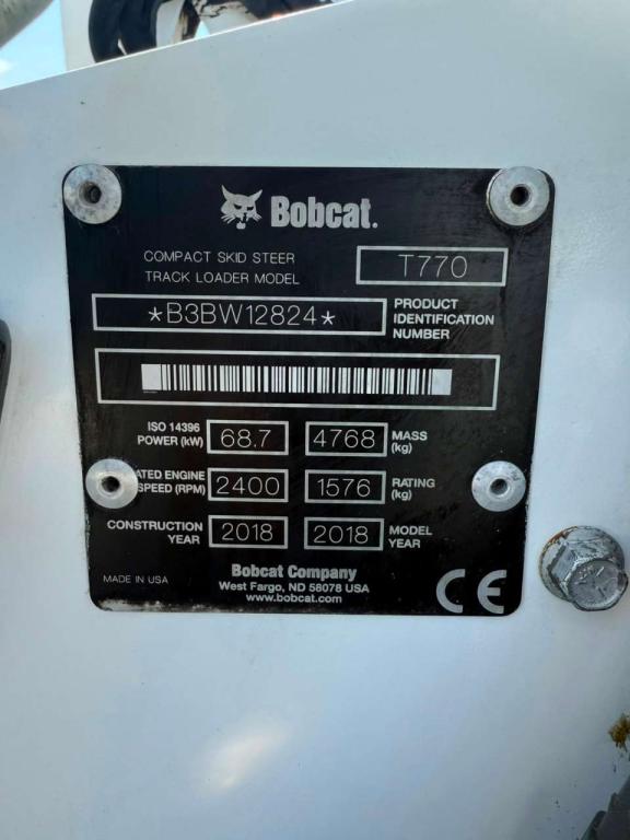 Bobcat T770 Photo 14