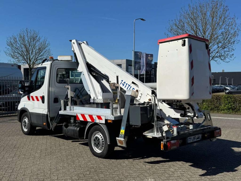 Iveco 35.140 Photo 2