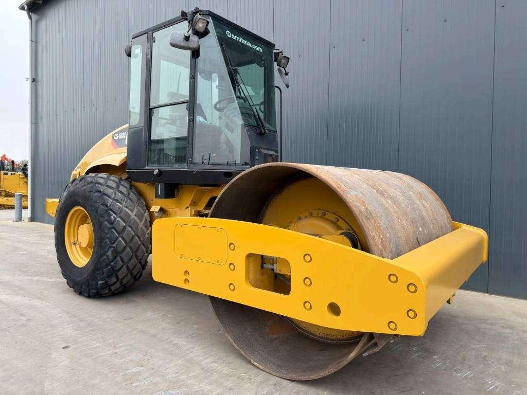 Caterpillar CS563E Photo 3