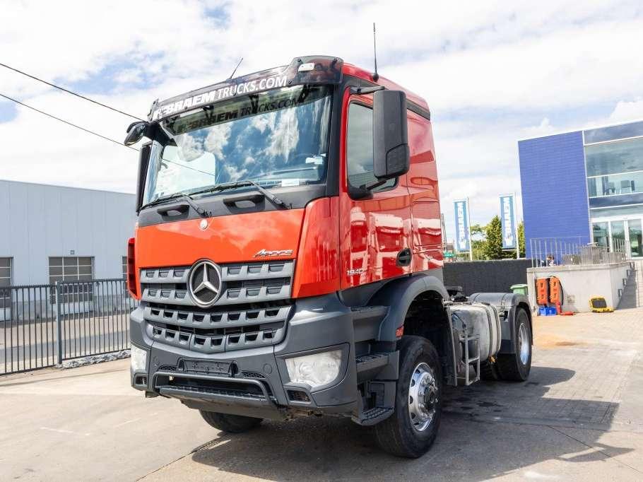 Mercedes-Benz AROCS 1840 AS - 4X4 (cardan)+MANUAL+KIPHYDR. Photo 3