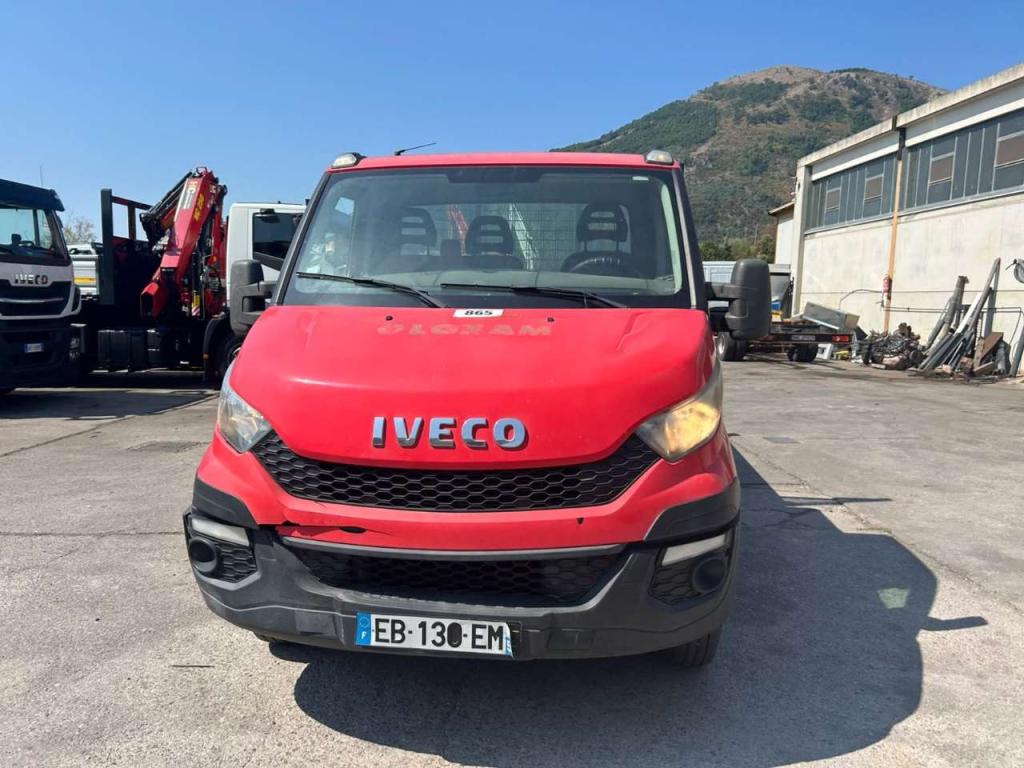 Iveco DAILY 35-130 Photo 16