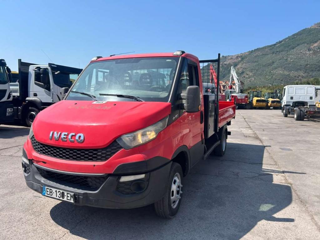 Iveco DAILY 35-130 Photo 20