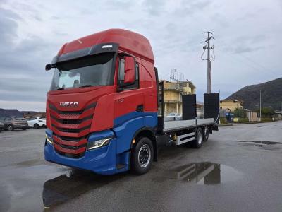 Iveco S-WAY AS260S48 Y en vente par Procida Macchine S.r.l.