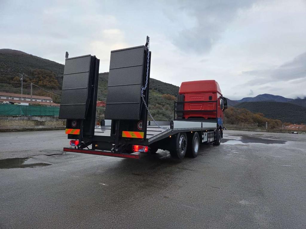 Iveco S-WAY AS260S48 Y Photo 25