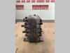 Répartiteur hydraulique principal pour Hitachi ZX160LC Photo 4 thumbnail