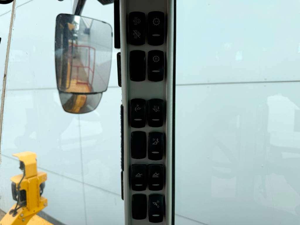 Volvo L180H - CDC / German Machine / Auto Greasing Photo 12