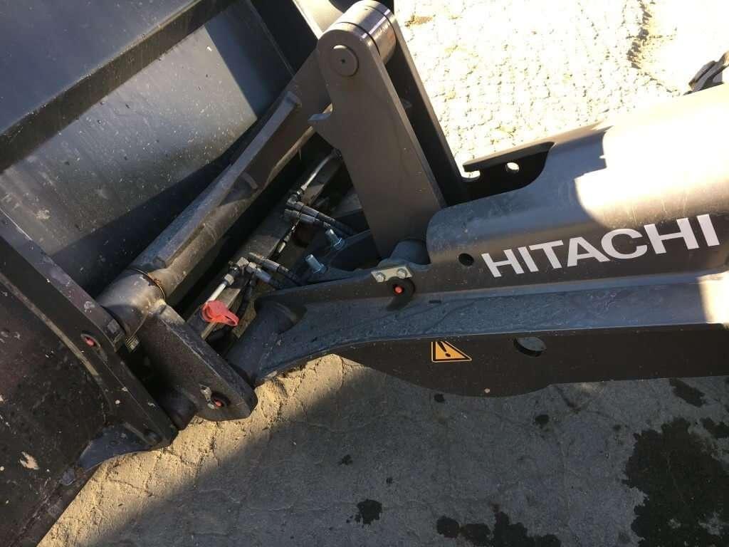 Hitachi ZW95 Photo 14