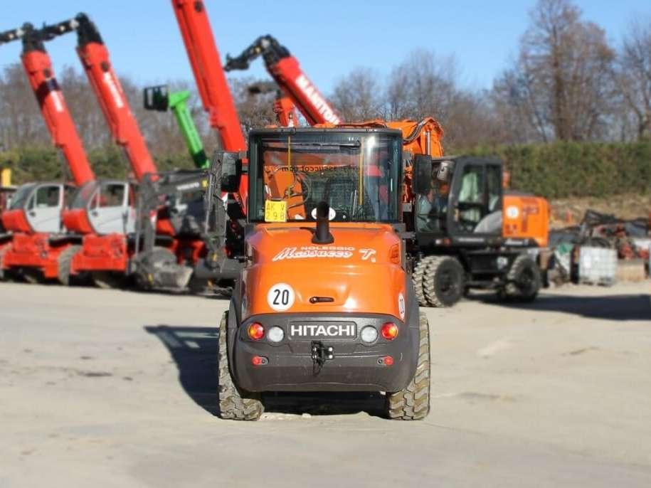Hitachi ZW95 Photo 8