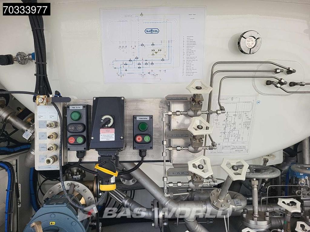 Van Hool 59.000 Ltrs APK 05-27 Fuel Tank Photo 9