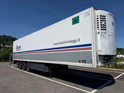 Schmitz FRIGO TRASPORTO CARNE Photo 1
