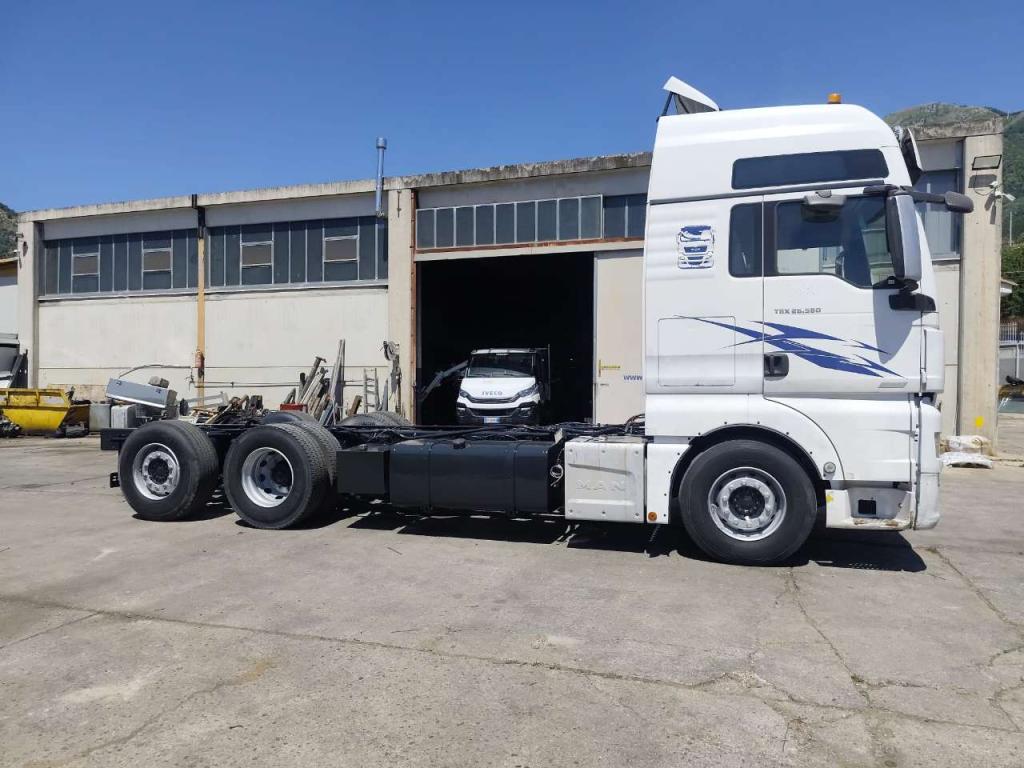 Man TGX 26.560 D38 Photo 17