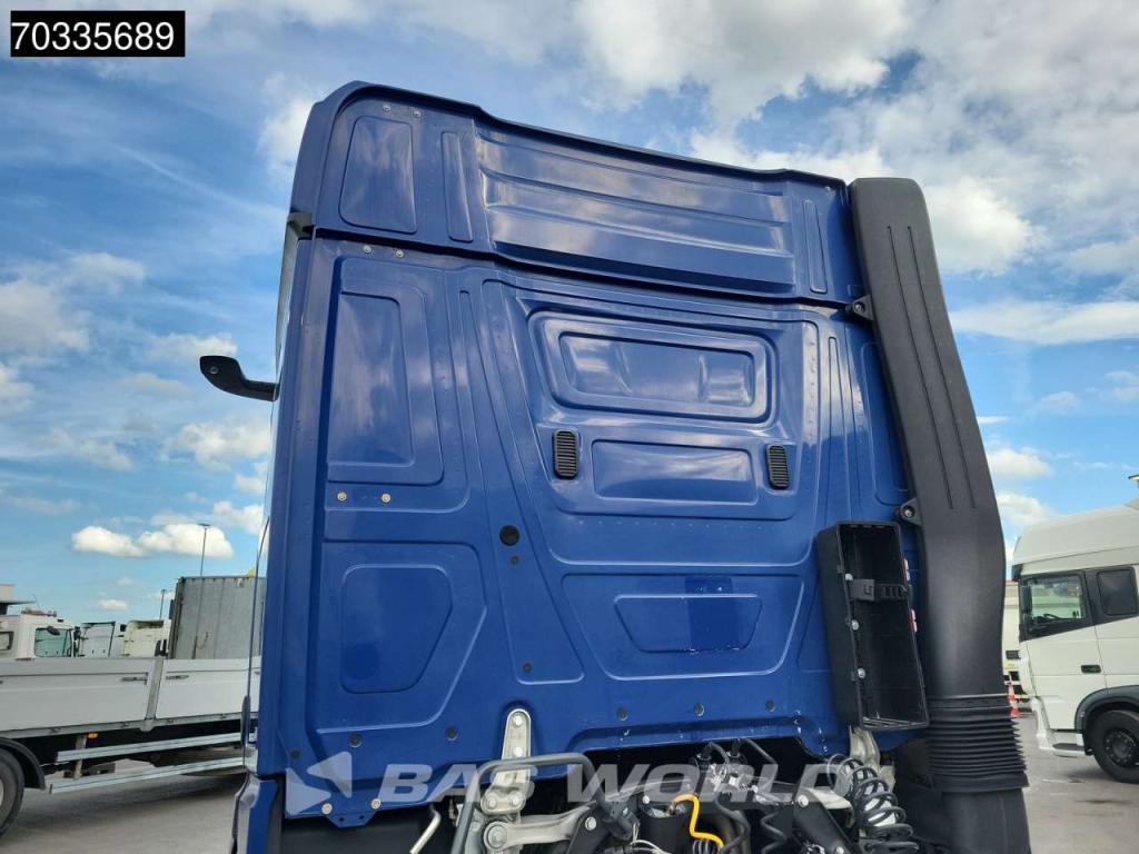 Mercedes-Benz Actros 1846 Actros 4X2 BigSpace Retarder Full-Air Standklima ACC Alcoa's Photo 12