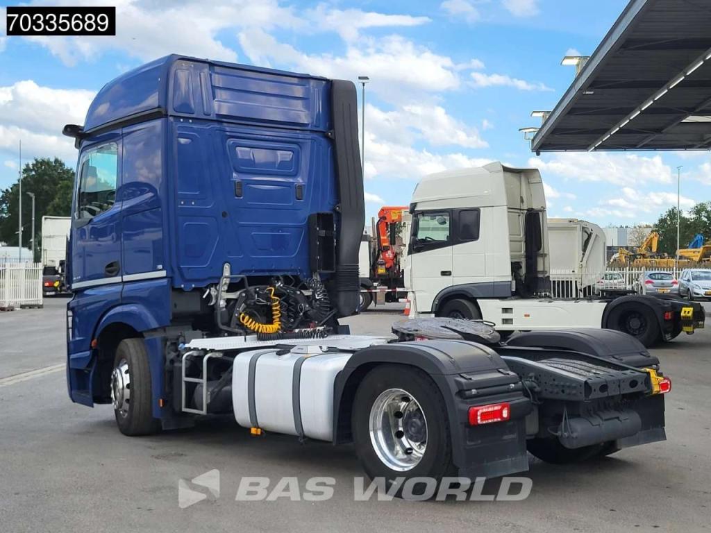 Mercedes-Benz Actros 1846 Actros 4X2 BigSpace Retarder Full-Air Standklima ACC Alcoa's Photo 2