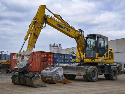 Komatsu PW148-10 en vente par Balavto