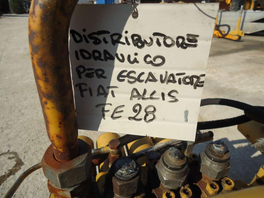 Distributeur hydraulique pour Fiat Allis FE28 Photo 4