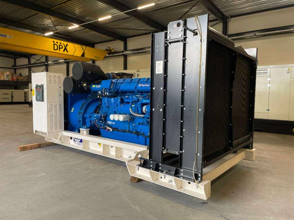 FG Wilson P1100-E1- 1.100 kVA Open Genset - DPX-16027-O Photo 5