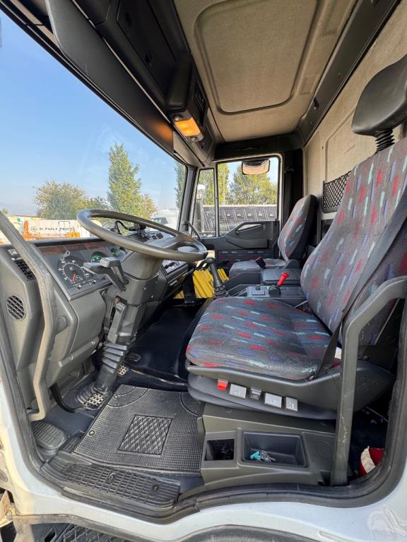 Iveco EUROCARGO 120e18 Photo 5
