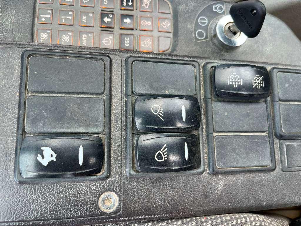 Volvo EC380DL - Automatic Greasing / Quick Coupler Photo 14