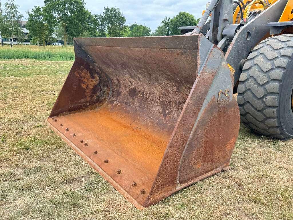 Volvo L150H - Quick Coupler / Pressurised Cabin Photo 11