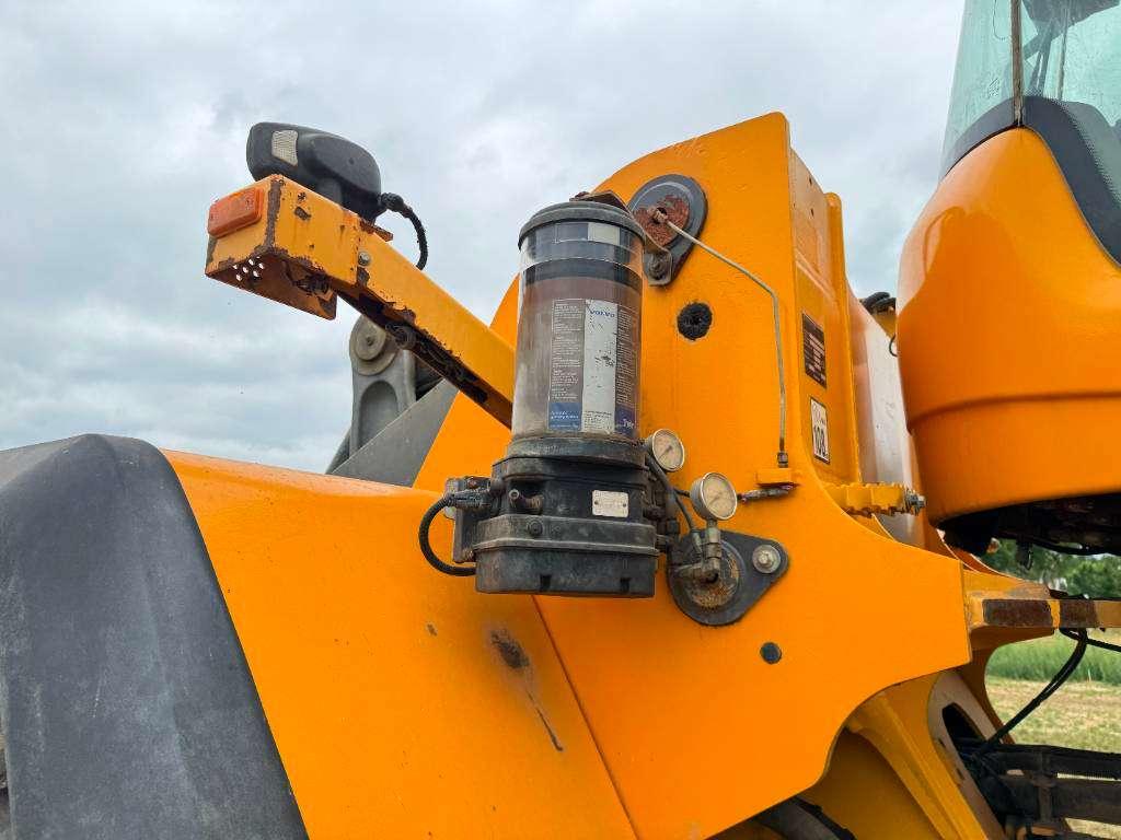 Volvo L150H - Quick Coupler / Pressurised Cabin Photo 18