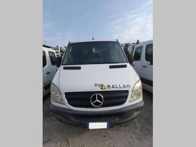 Mercedes-Benz SPRINTER 906 Photo 1