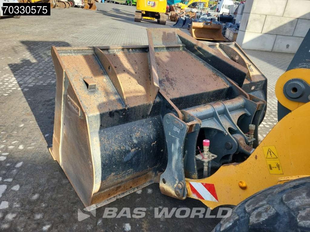 Liebherr L538 Quick Coupler Photo 15