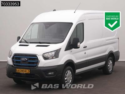 Ford e-Transit 184pk Elektrisch 68kWh 317KM WLTP SOH 93% L2H2 AC/Climate Navi Carplay Parkeersensoren Cr en vente par BAS World B.V.