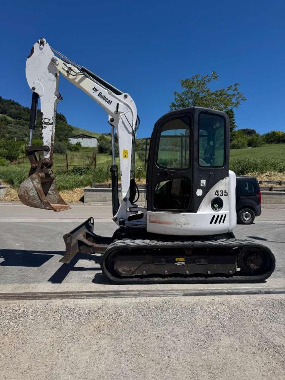 Bobcat 435 Photo 6