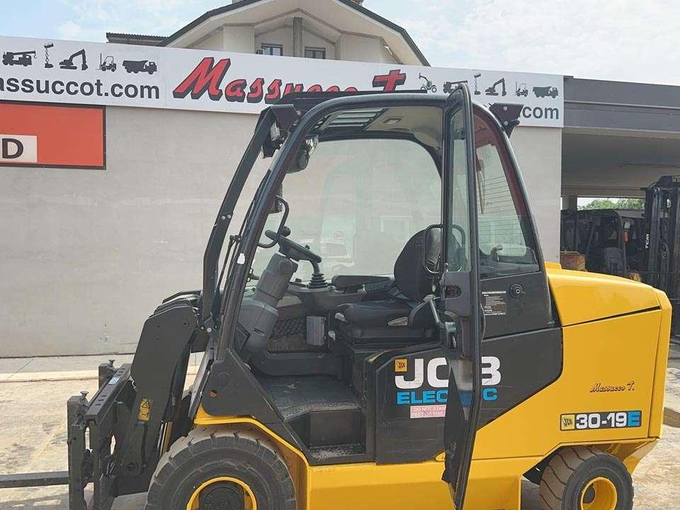 JCB 30-19E 4x2 Photo 12
