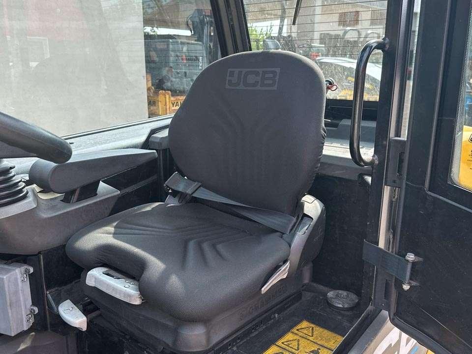 JCB 30-19E 4x2 Photo 14