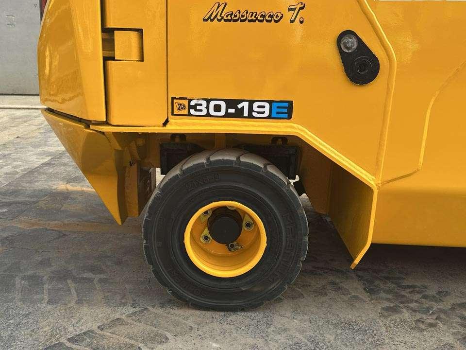 JCB 30-19E 4x2 Photo 4